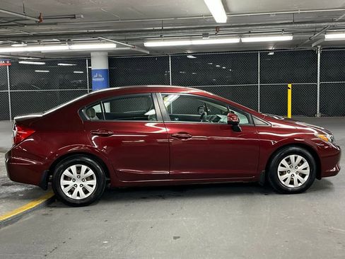 Used 2012 Honda Civic LX image 32