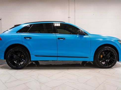 Used 2021 Audi Q8 AWD/4WD image 35
