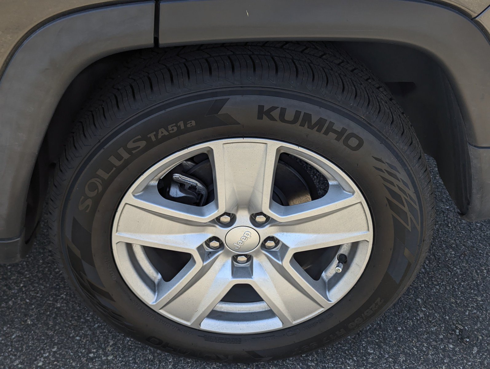 Certified 2022 Jeep Compass Latitude FWD image 7