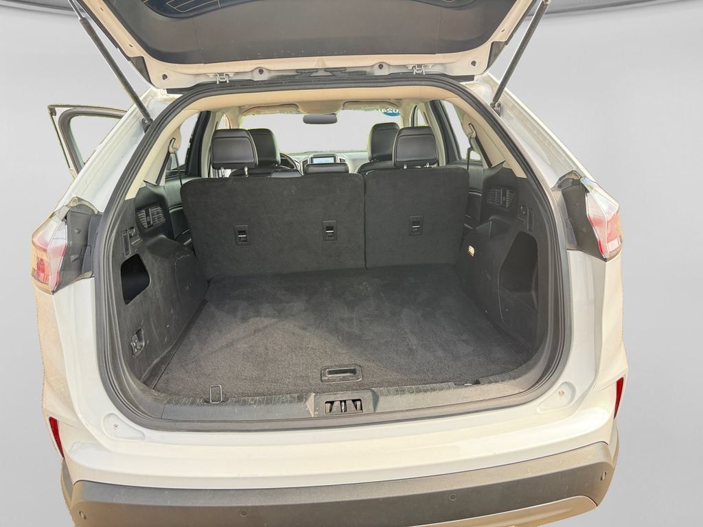 Used 2024 Ford Edge SEL AWD/4WD image 36