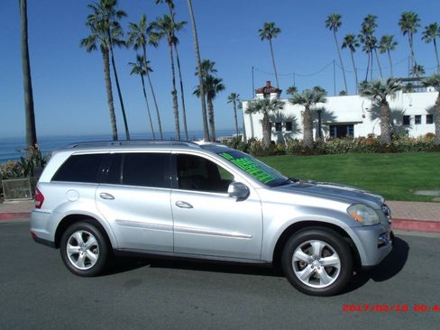 Used 2010 Mercedes-Benz GL 450 4MATIC image 23