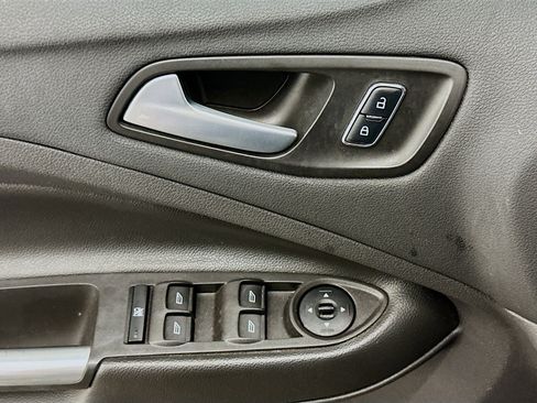 Used 2016 Ford Escape SE w/ Equipment Group 201A AWD/4WD image 15