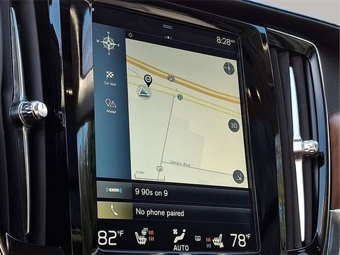 Used 2018 Volvo S90 T6 Inscription w/ Convenience Package image 15