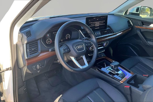 Used 2023 Audi Q5 2.0T Premium Plus AWD/4WD image 13