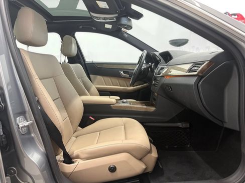 Used 2011 Mercedes-Benz E 350 4MATIC Sedan image 14