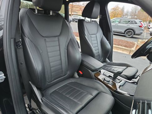 Used 2019 BMW X3 sDrive30i w/ Driving Assistance Package image 10