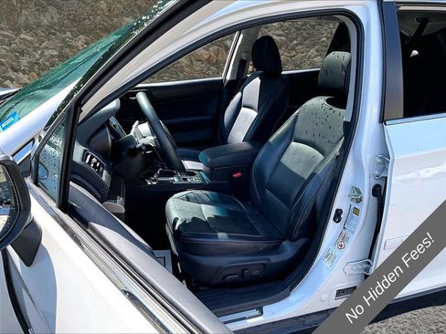 Used 2018 Subaru Outback 2.5i Limited AWD/4WD image 22