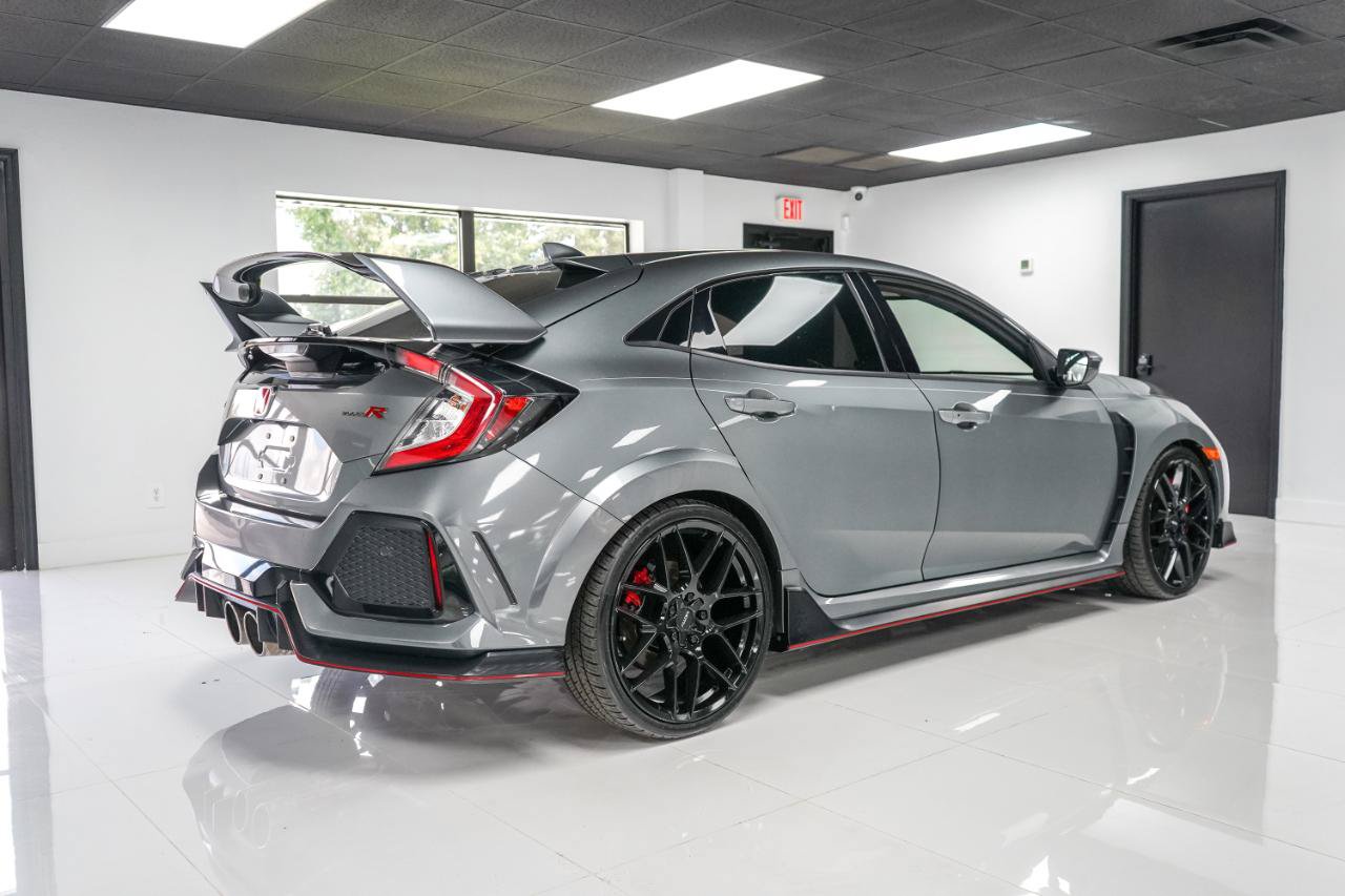Used 2019 Honda Civic Type R image 5