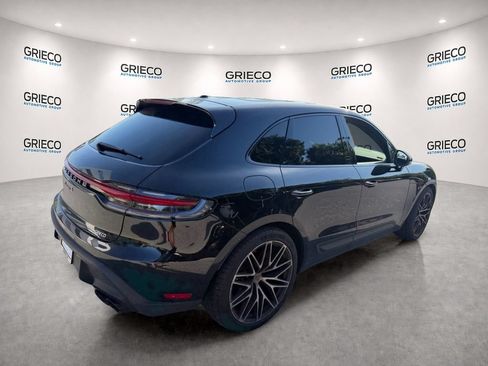 Used 2023 Porsche Macan S AWD/4WD image 8