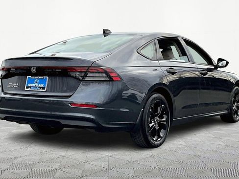 Used 2025 Honda Accord SE image 6