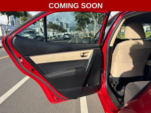 Used 2015 Toyota Corolla LE FWD image 16