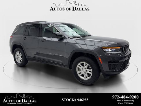 Used 2024 Jeep Grand Cherokee Laredo AWD/4WD image 1