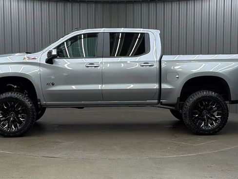 Used 2026 Chevrolet Silverado 1500 LT AWD/4WD image 2