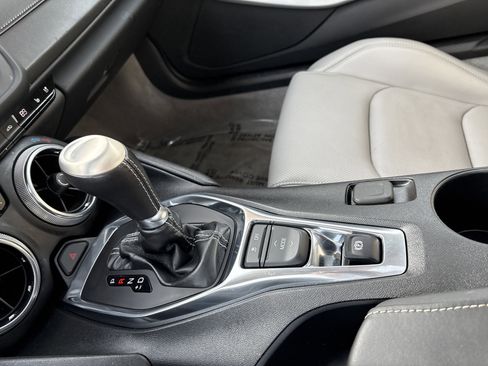 Used 2020 Chevrolet Camaro LT w/ RS Package image 30