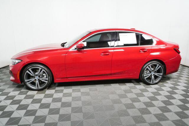 Used 2024 BMW 330i Sedan w/ Convenience Package RWD image 30