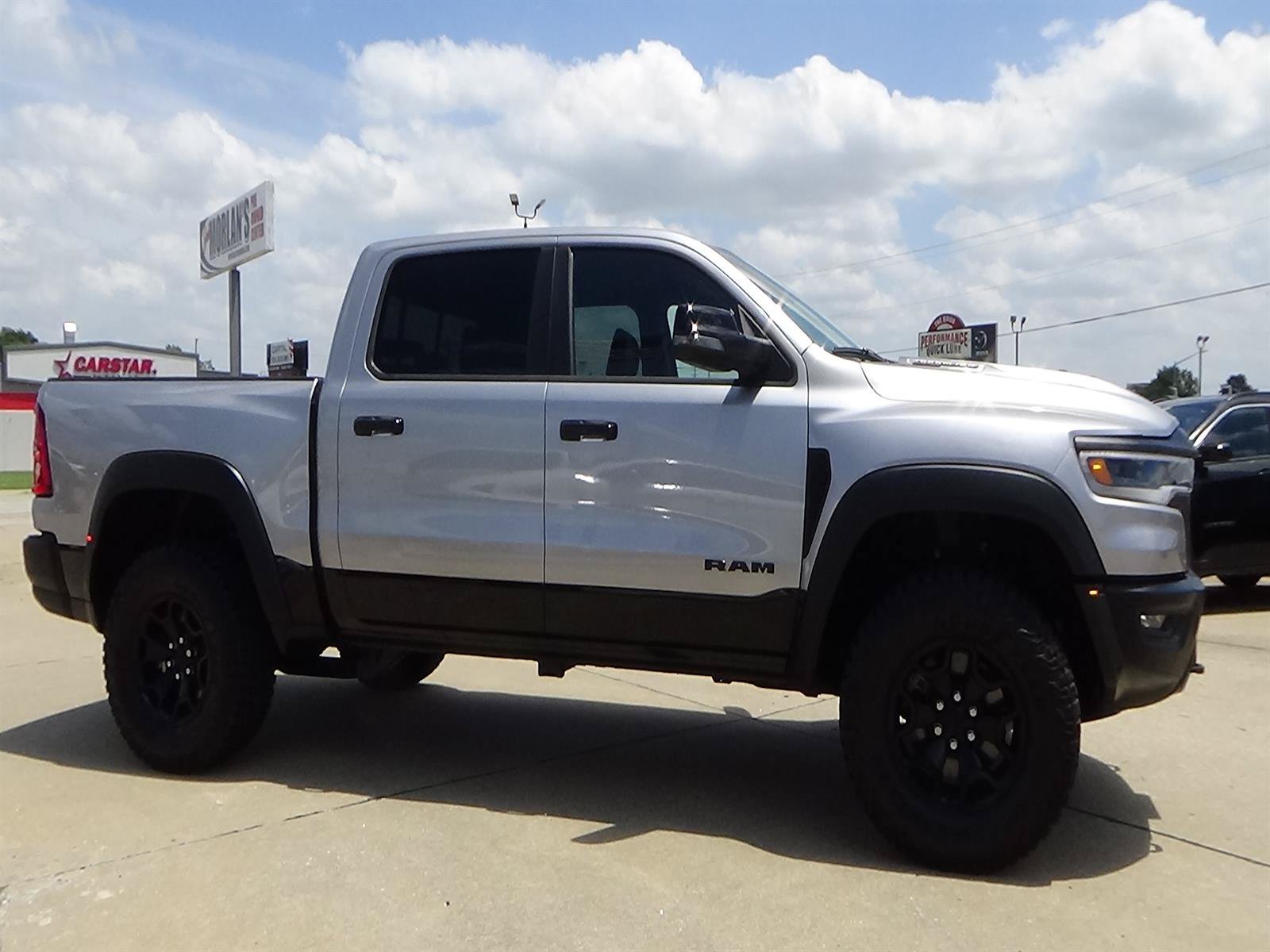 Used 2025 RAM 1500 RHO AWD/4WD image 5