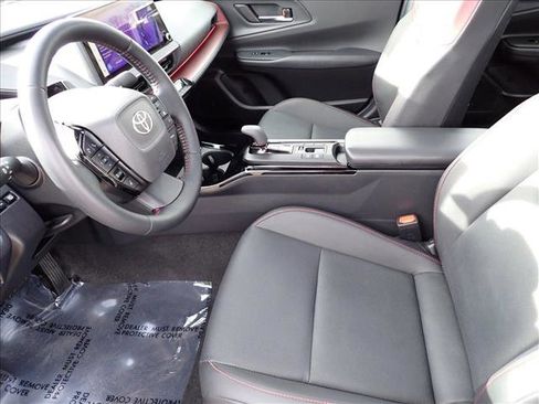 Used 2024 Toyota Prius Prime image 11