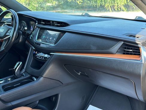 Used 2021 Cadillac XT5 Premium Luxury FWD image 28