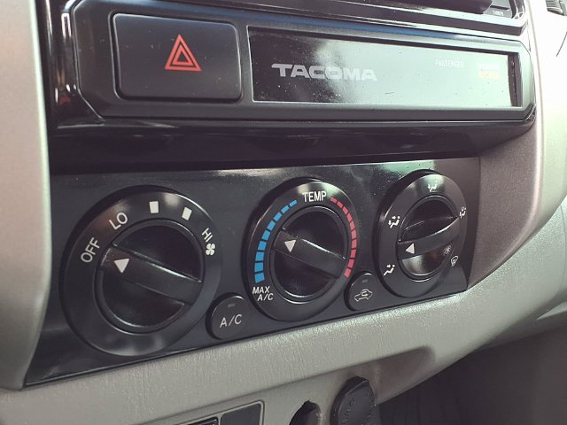 Used 2015 Toyota Tacoma PreRunner w/ TRD Off-Road Package RWD image 9