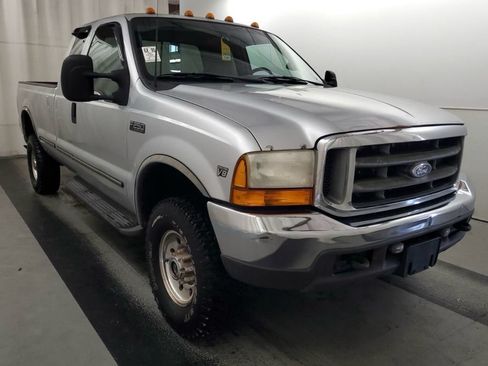 Used 1999 Ford F250 XLT AWD/4WD image 2