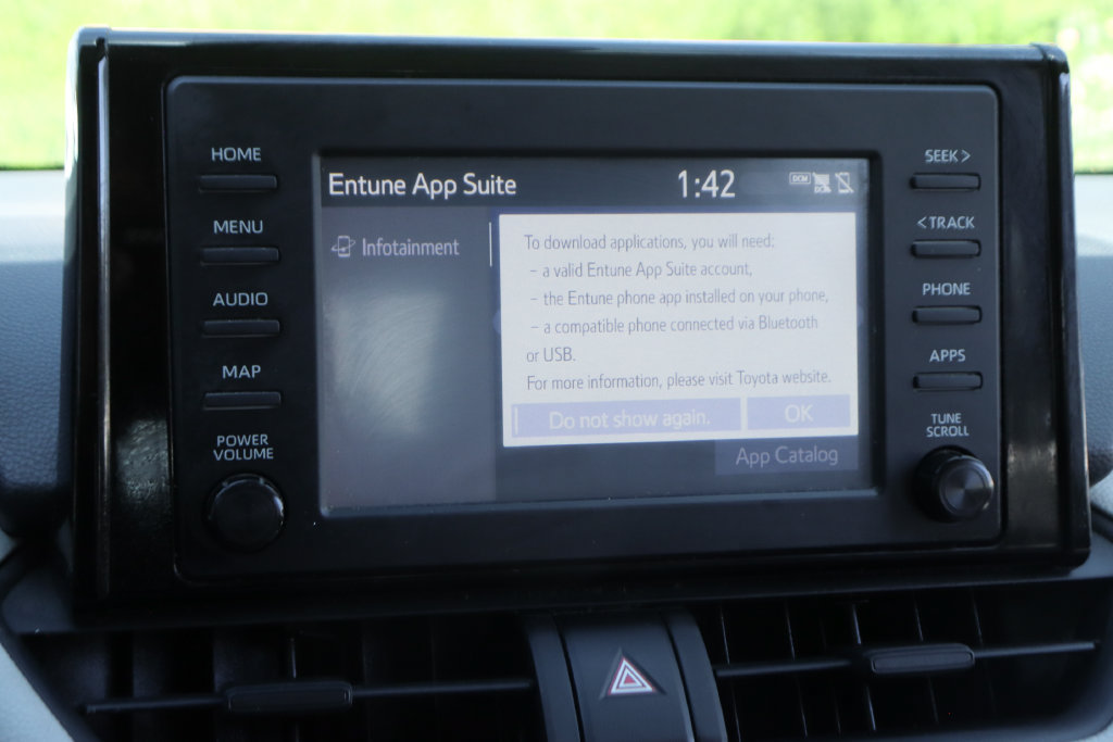Used 2019 Toyota RAV4 XLE FWD image 29