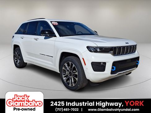 Used 2022 Jeep Grand Cherokee Overland w/ Advanced Protech Group III image 1