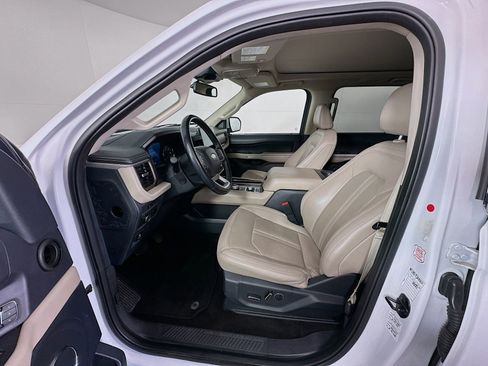 Used 2023 Ford Expedition Max Limited AWD/4WD image 22