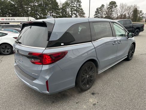 Used 2025 Honda Odyssey Sport-L image 8