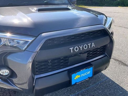 Used 2023 Toyota 4Runner TRD Off-Road Premium w/ Off Road Premium Plus Package AWD/4WD image 31