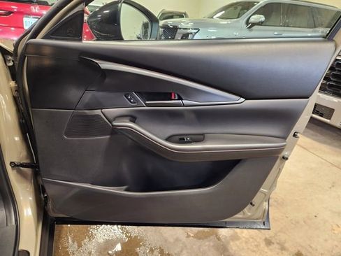 Used 2025 MAZDA CX-30 Carbon AWD/4WD image 32
