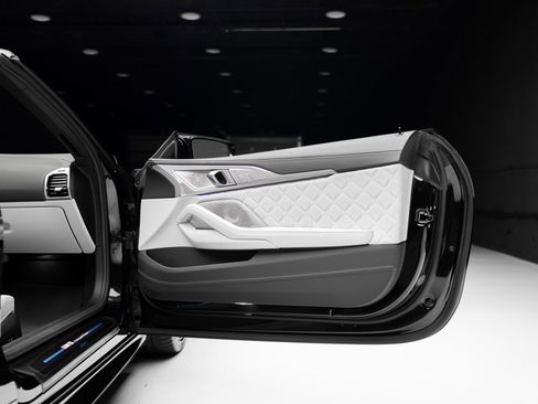 Used 2024 BMW M8 Competition image 67