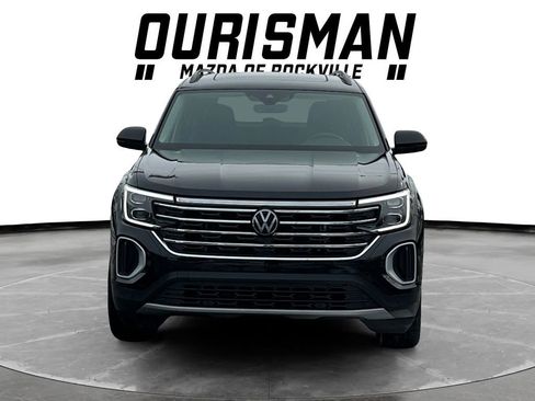 Used 2024 Volkswagen Atlas SE w/ Panoramic Sunroof Package image 8