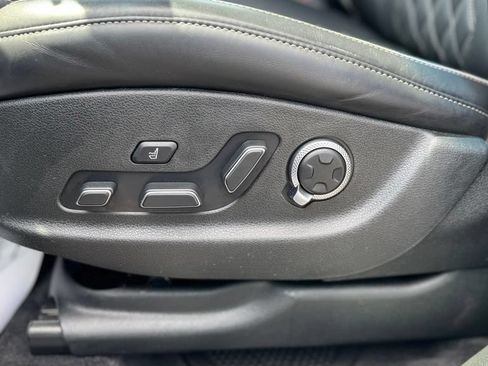 Used 2024 Genesis GV80 3.5T Advanced AWD/4WD image 21