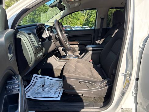 Used 2017 GMC Canyon SLE w/ SLE Convenience Package AWD/4WD image 15
