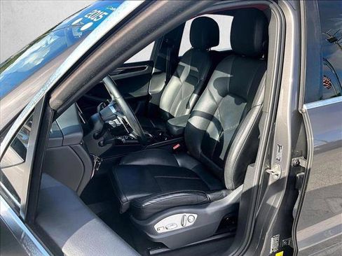 Used 2015 Porsche Macan S AWD/4WD image 27