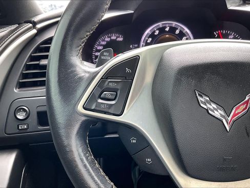 Used 2016 Chevrolet Corvette Stingray Coupe RWD image 19
