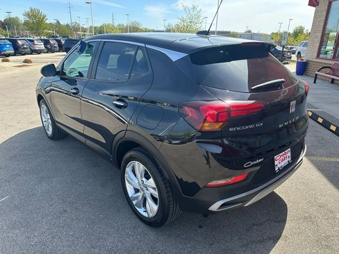 Used 2024 Buick Encore GX Preferred FWD image 8