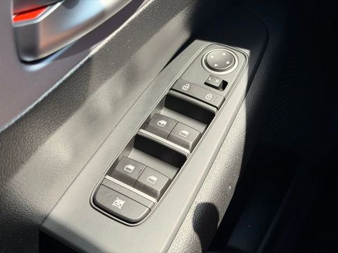 Used 2024 Kia Forte LXS FWD image 27