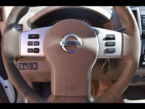 Used 2016 Nissan Frontier SV RWD image 13
