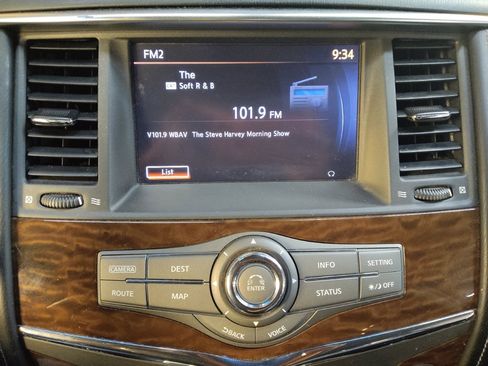 Used 2017 Nissan Armada Platinum AWD/4WD image 25