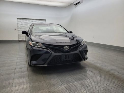 Used 2018 Toyota Camry SE image 14