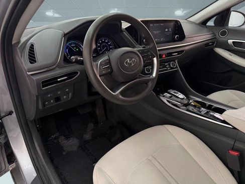 Used 2022 Hyundai Sonata Blue w/ Cargo Package FWD image 4