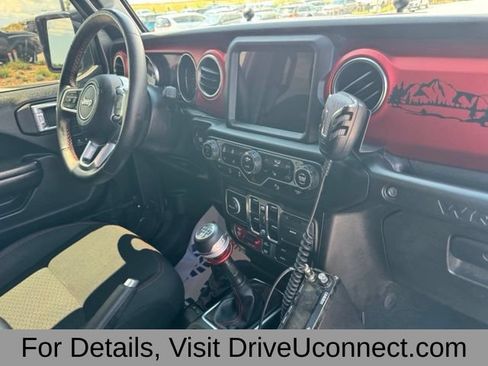Certified 2021 Jeep Wrangler Unlimited Rubicon AWD/4WD image 34