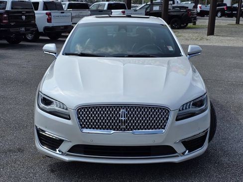 Used 2020 Lincoln MKZ Reserve w/ Elements Package FWD image 3