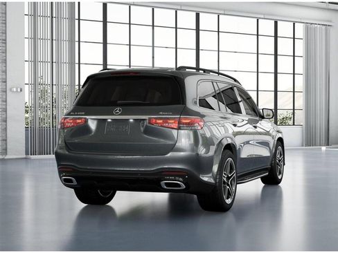 New 2026 Mercedes-Benz GLS 450 4MATIC image 23