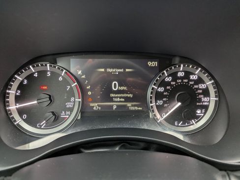 Used 2023 Toyota Highlander L image 26