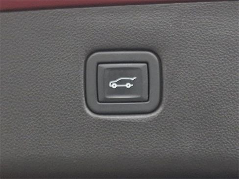 Used 2021 Chevrolet Blazer RS w/ Enhanced Convenience Package image 32