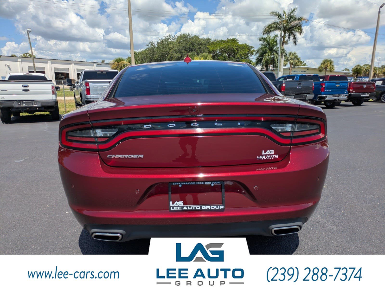Used 2023 Dodge Charger SXT RWD image 4