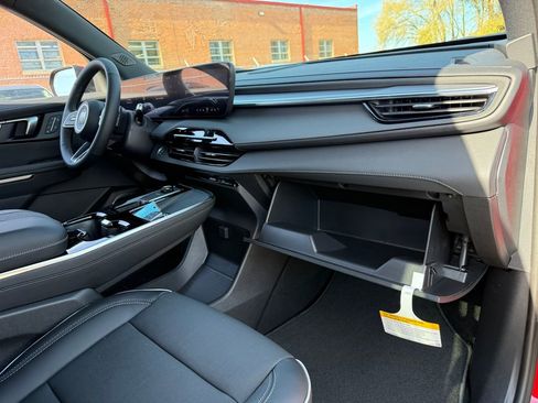 New 2026 Buick Enclave Preferred w/ Power Package image 14