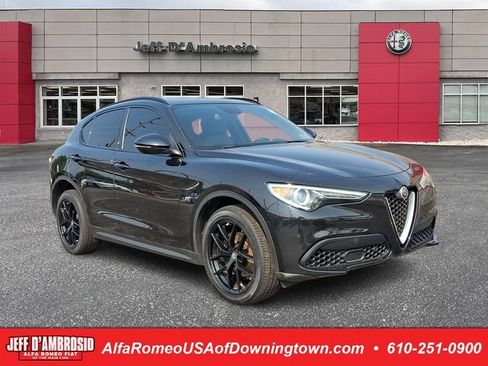 Used 2018 Alfa Romeo Stelvio Ti Sport AWD/4WD image 1